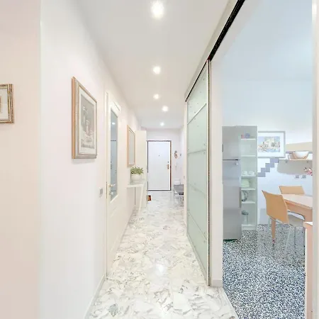 Appartement Elegant 120 Mq Wi-fi Two Balconies *